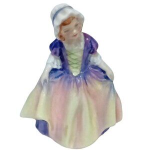 Vntge Royal Doulton Dinky Do Bone China Figure HN1678 Children's Classic Series